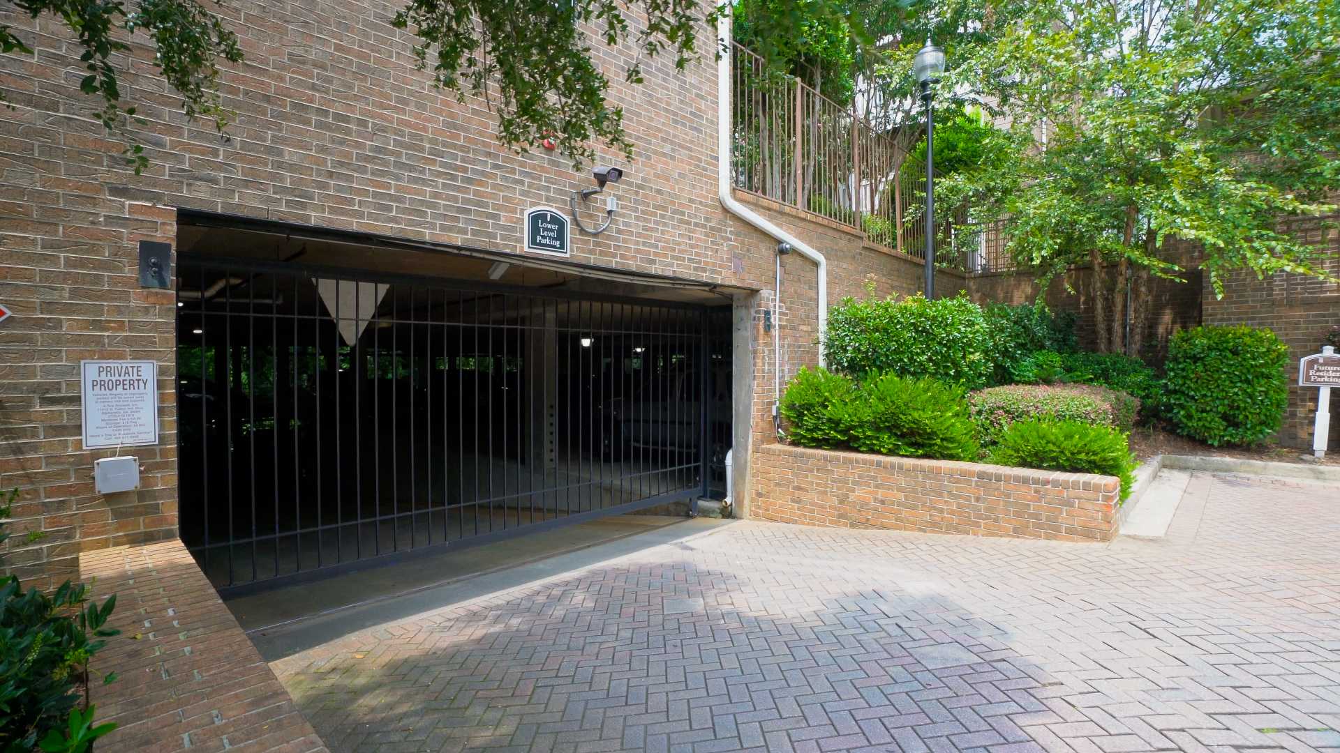 Charleston Court Building Exterior Video Still 24